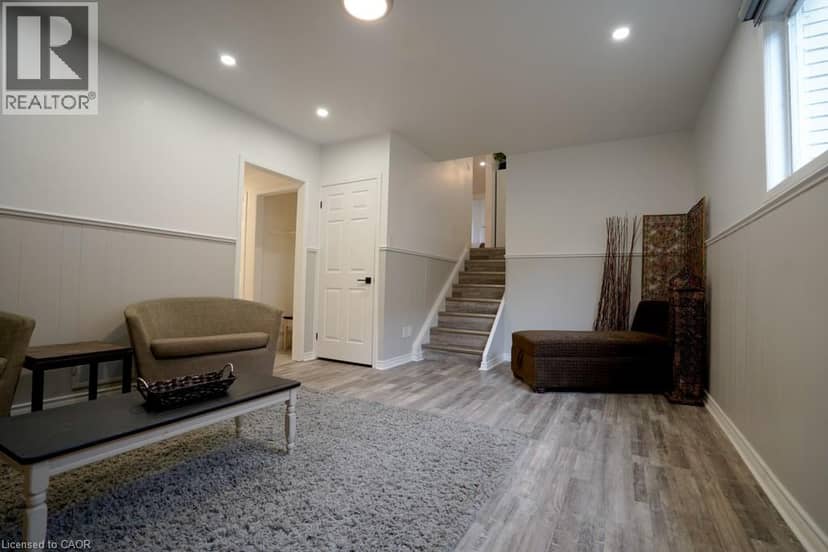 147 MURIEL Crescent — photo 26 of 39