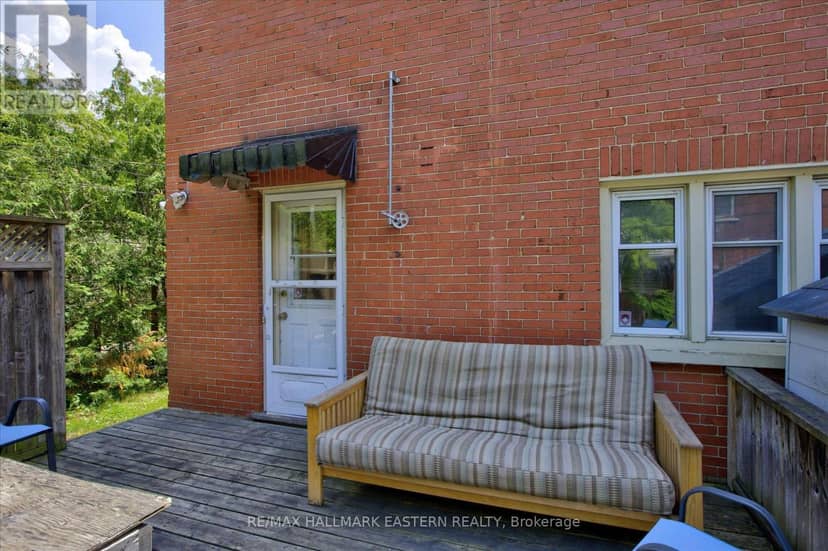226 McDonnel Street — photo 35 of 40