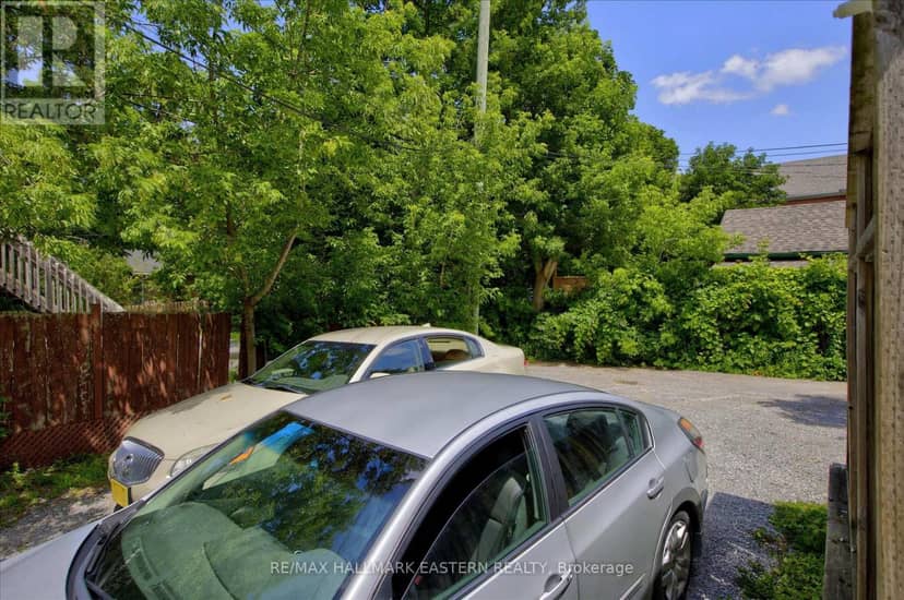 226 McDonnel Street — photo 39 of 40
