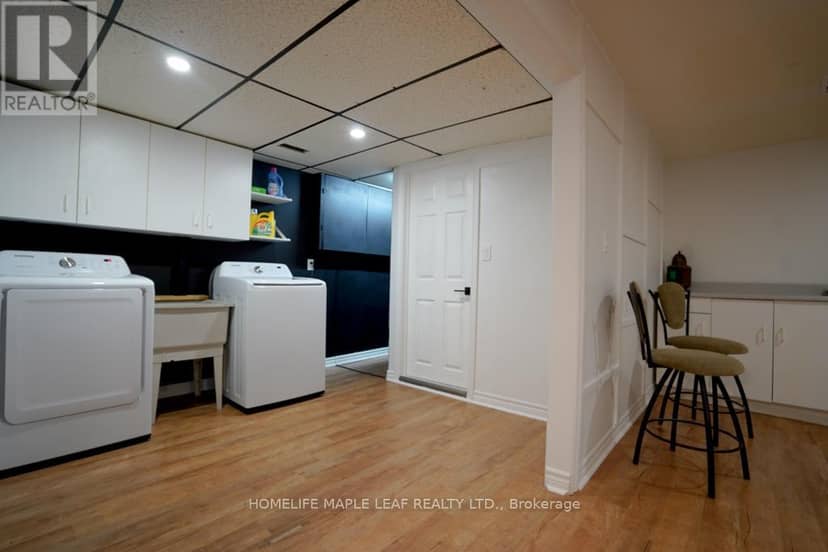 147 Muriel Crescent — photo 33 of 40