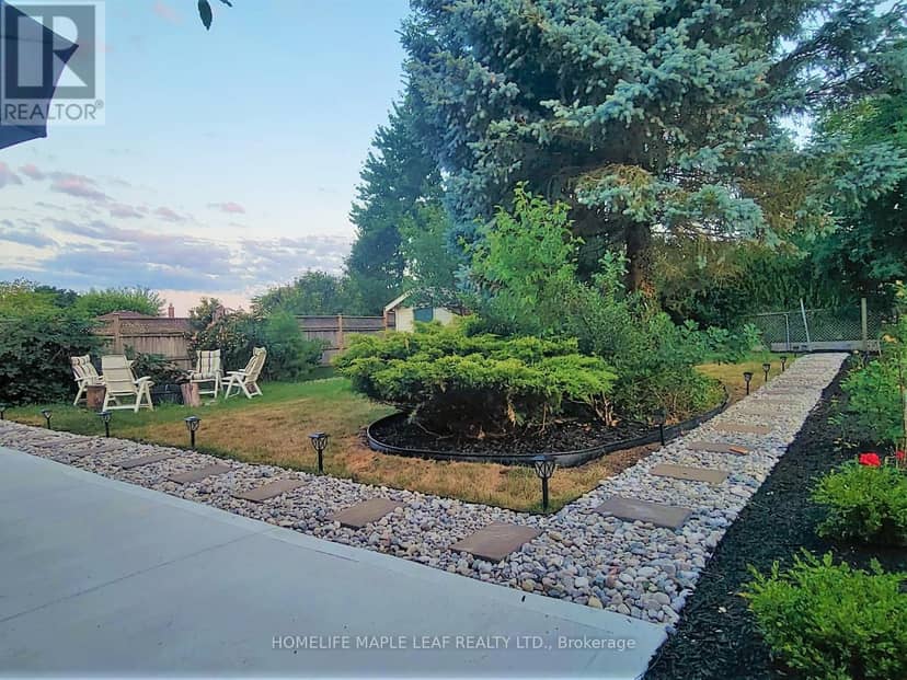 147 Muriel Crescent — photo 38 of 40