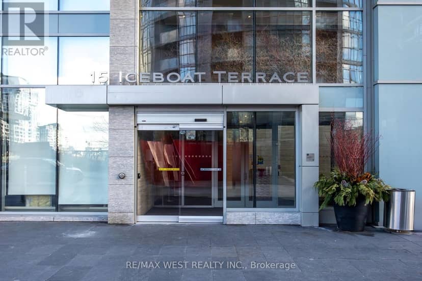 1106 - 15 Iceboat Terrace — photo 2 of 19