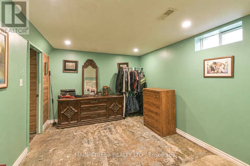 2 - 231 Oxford Street — photo 11 of 24