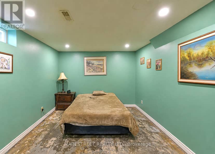 2 - 231 Oxford Street — photo 13 of 24