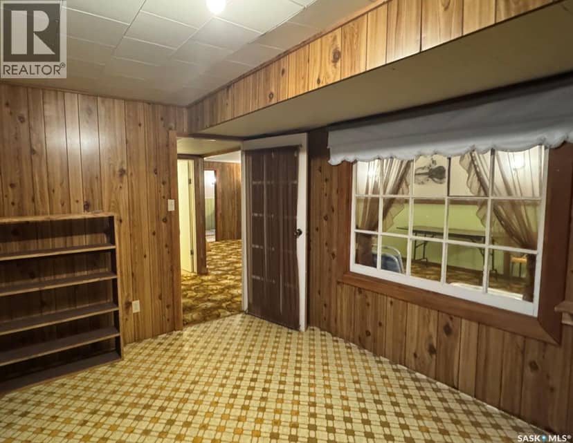 605 5th AVENUE W — photo 21 of 39
