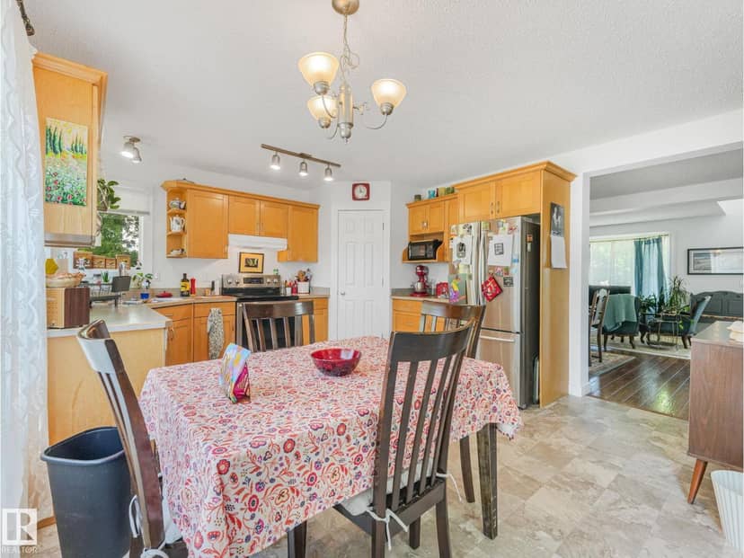 8 Craigen Co — photo 11 of 40