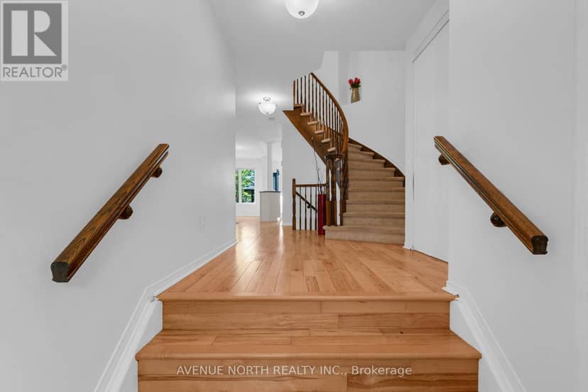 1015 Candlewood Street — photo 14 of 40