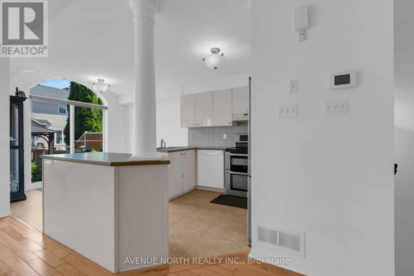 1015 Candlewood Street — photo 25 of 40