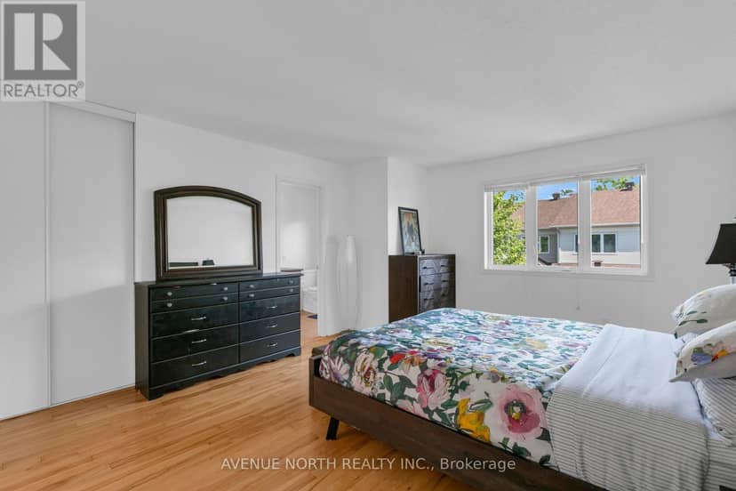 1015 Candlewood Street — photo 35 of 40