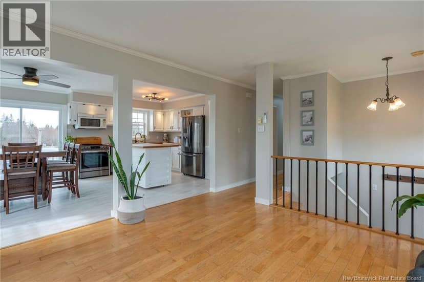 142 Fairfield Road — photo 6 of 40
