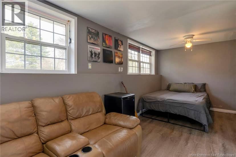 142 Fairfield Road — photo 32 of 40