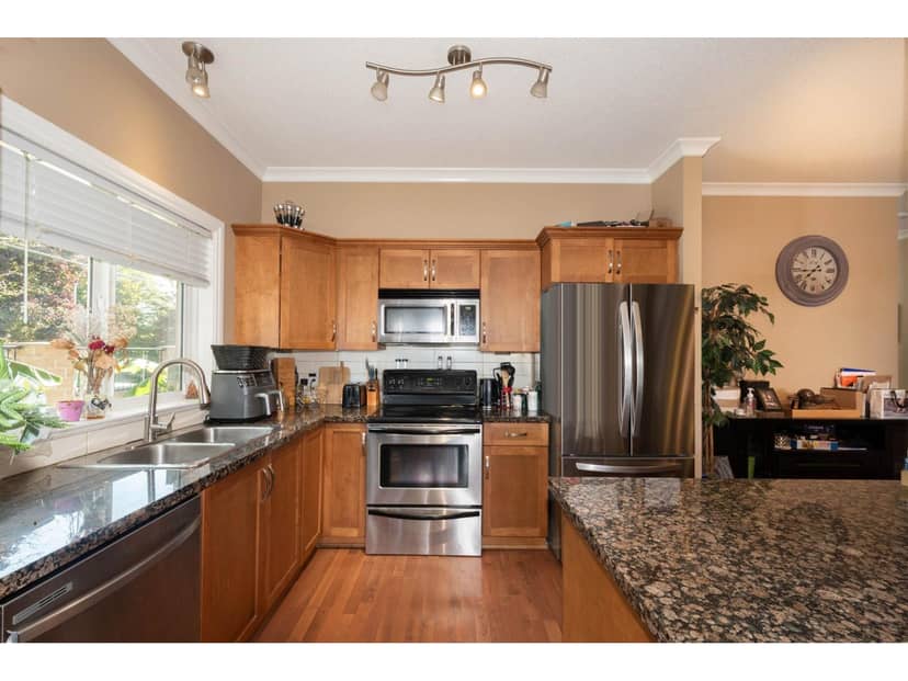 101 20286 53A AVENUE, Langley, photo 6