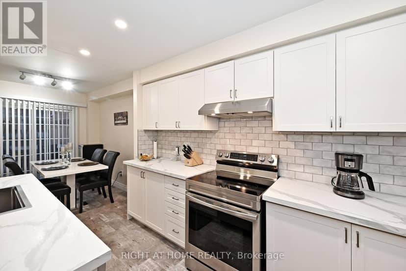73 Bloomgate Crescent — photo 18 of 40