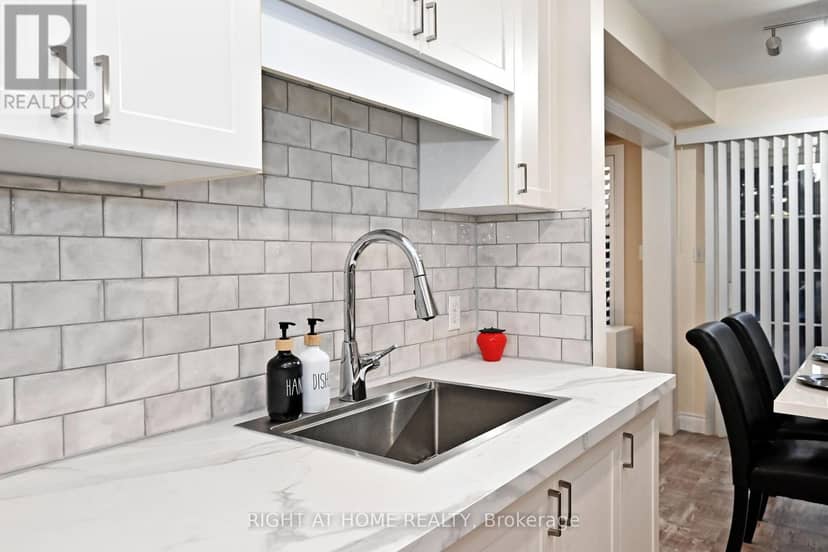73 Bloomgate Crescent — photo 22 of 40