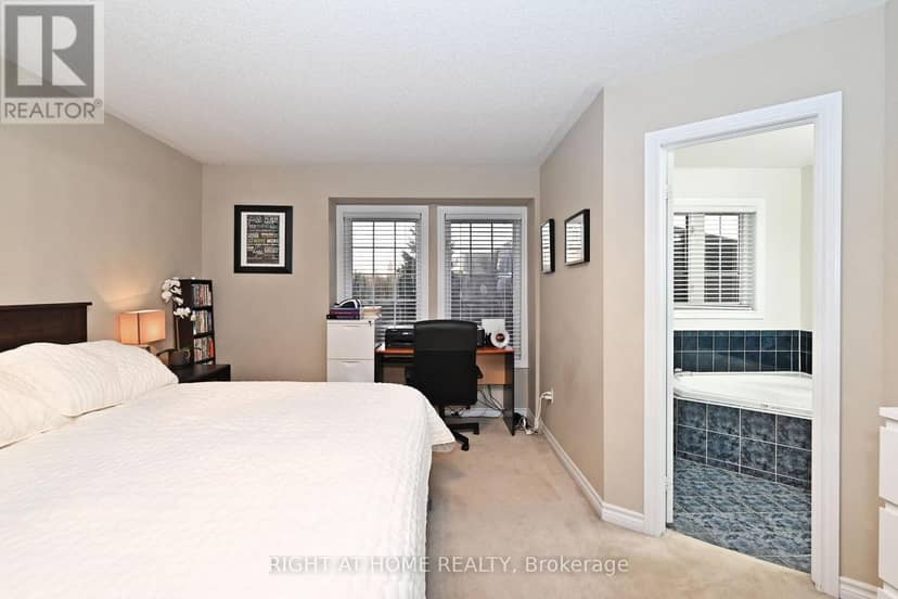 73 Bloomgate Crescent — photo 31 of 40