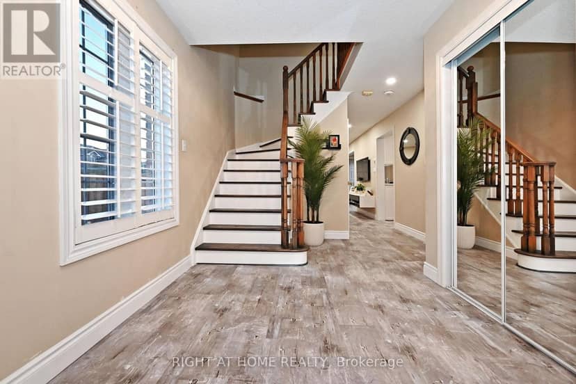 73 Bloomgate Crescent — photo 6 of 40