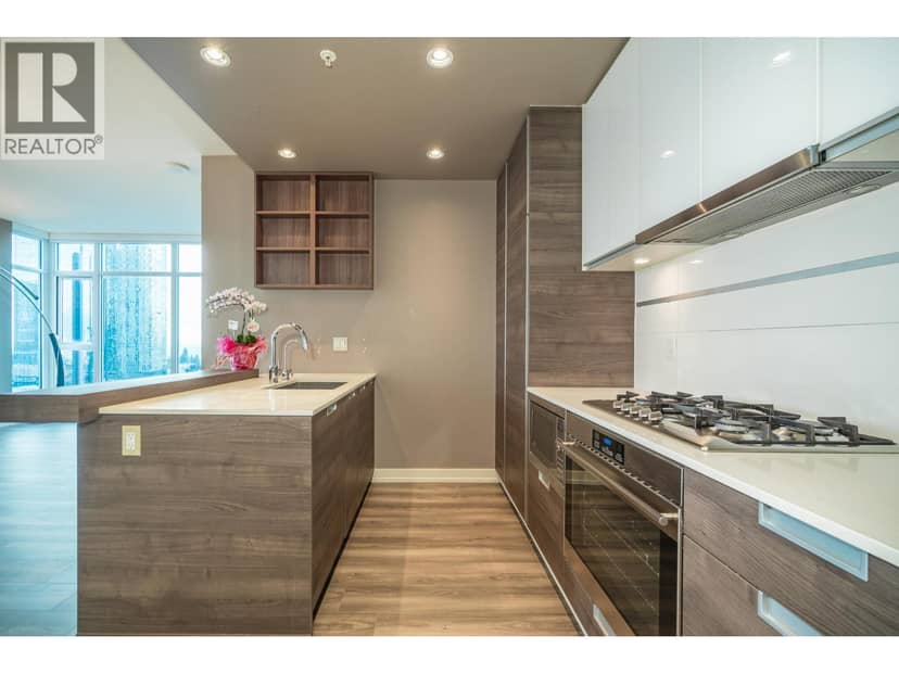 1909 4688 KINGSWAY, Burnaby, photo 4