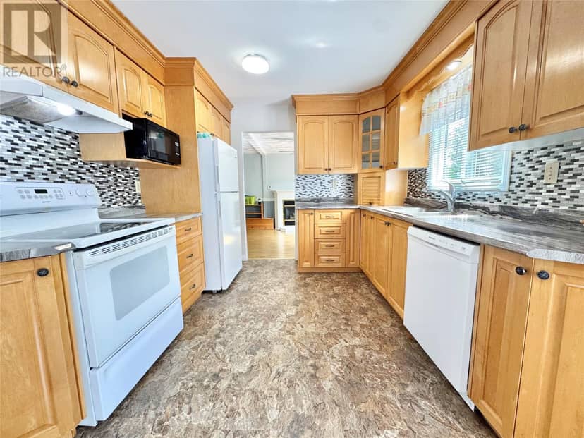 73 Hillgrade Street — photo 10 of 40