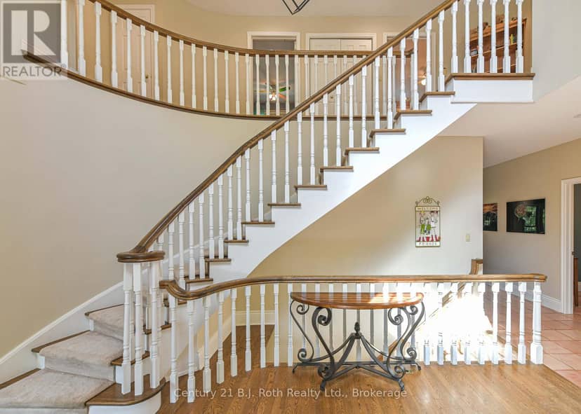 403 Bay Street — photo 21 of 40