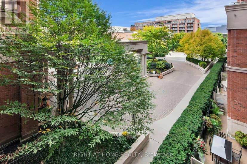 306 - 20 Burkebrook Place — photo 23 of 31