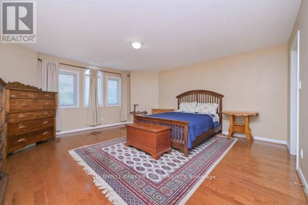 30 - 43 Briar Gate — photo 17 of 28