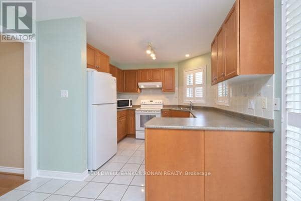 30 - 43 Briar Gate — photo 7 of 28