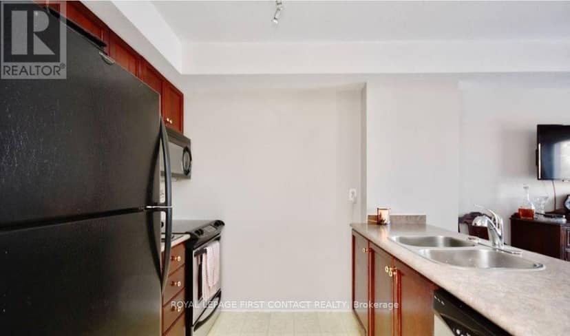 88 Michael Crescent — photo 5 of 10