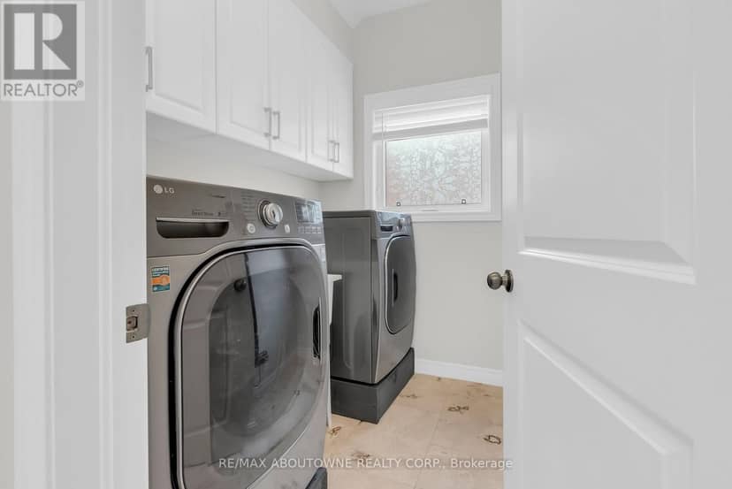 71 Newport Lane — photo 29 of 40