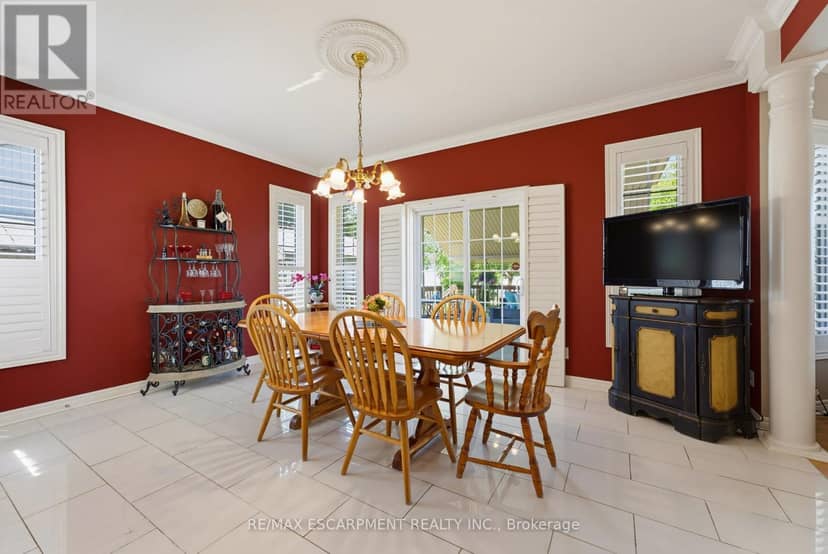 4188 Victoria Avenue — photo 21 of 40