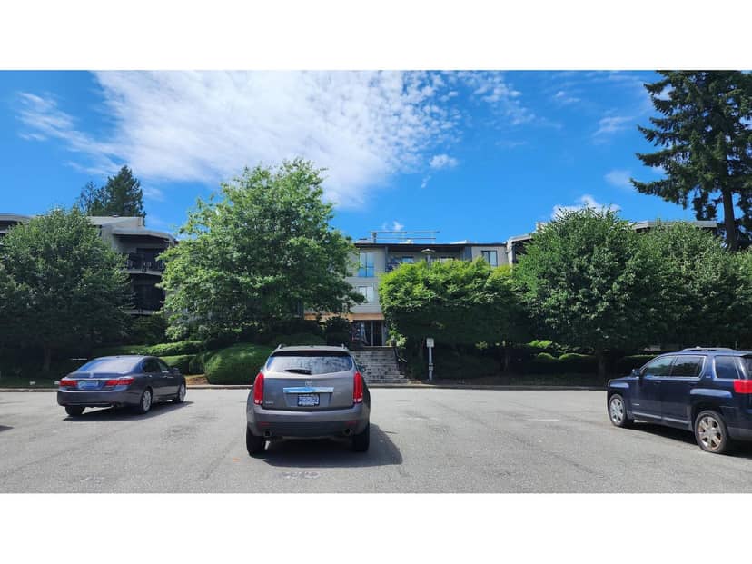 306 9952 149 STREET, Surrey, photo 2