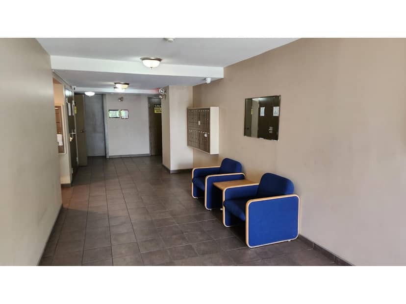 306 9952 149 STREET, Surrey, photo 3