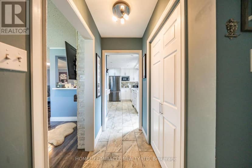 38 Ascot Avenue — photo 5 of 40
