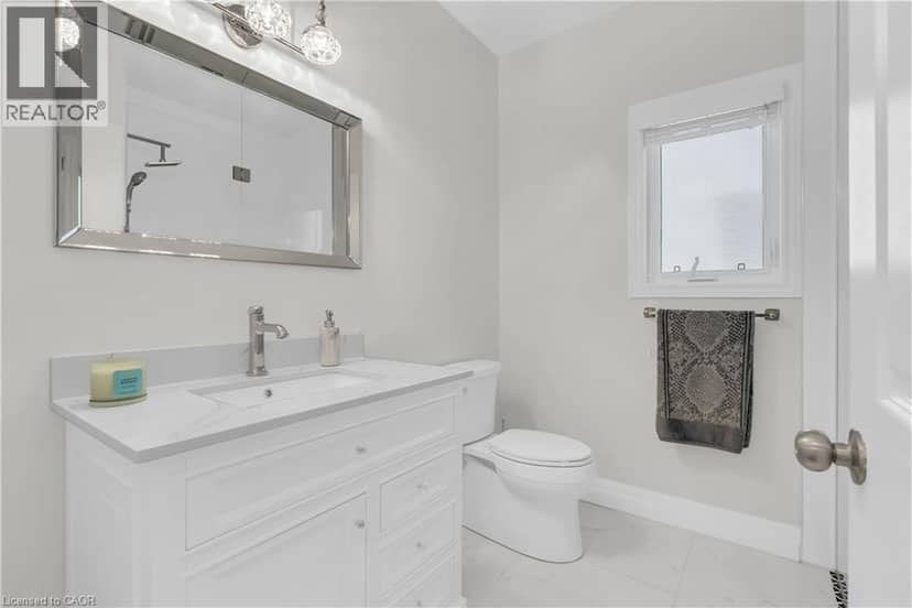 71 NEWPORT Lane — photo 27 of 40