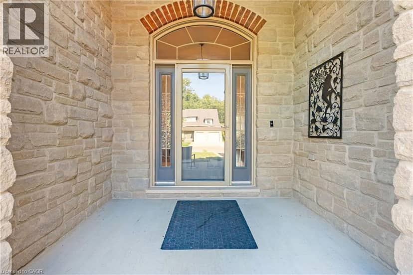 71 NEWPORT Lane — photo 6 of 40