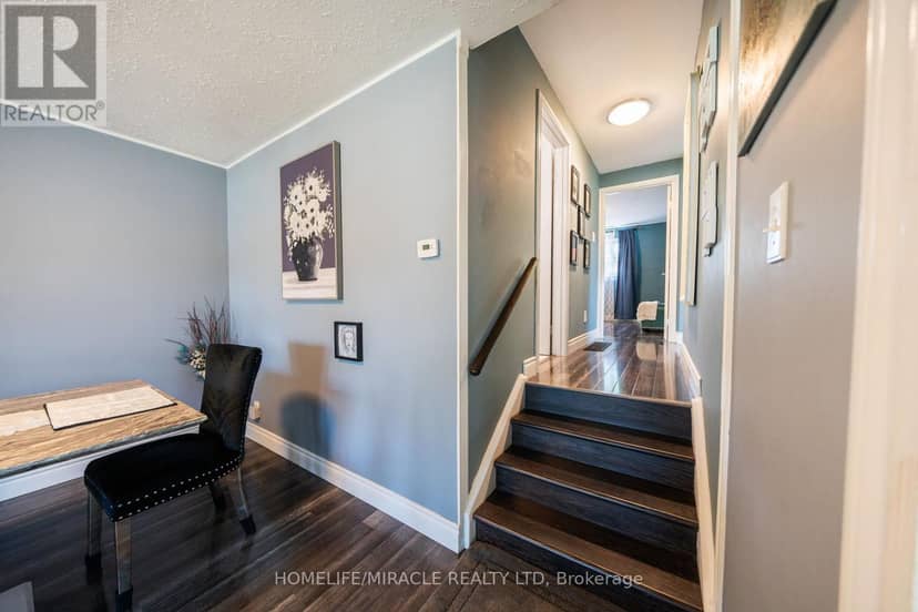38 Ascot Avenue — photo 18 of 40