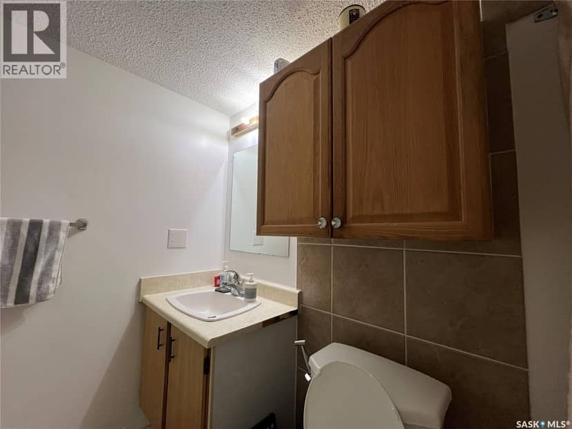 410 510 Prairie AVENUE — photo 25 of 40