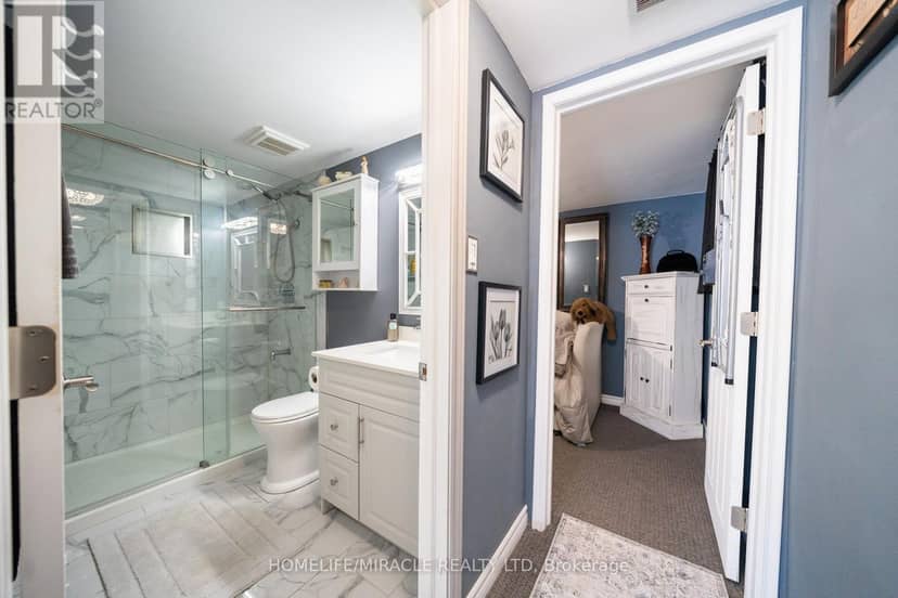 38 Ascot Avenue — photo 33 of 40