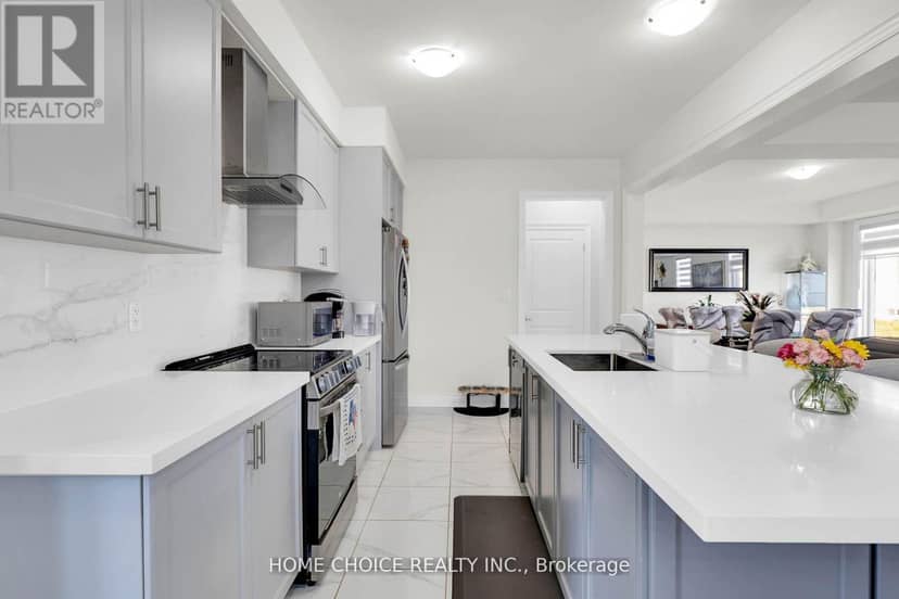 22 Ludlow Drive E — photo 10 of 40