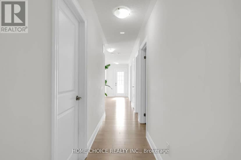 22 Ludlow Drive E — photo 20 of 40