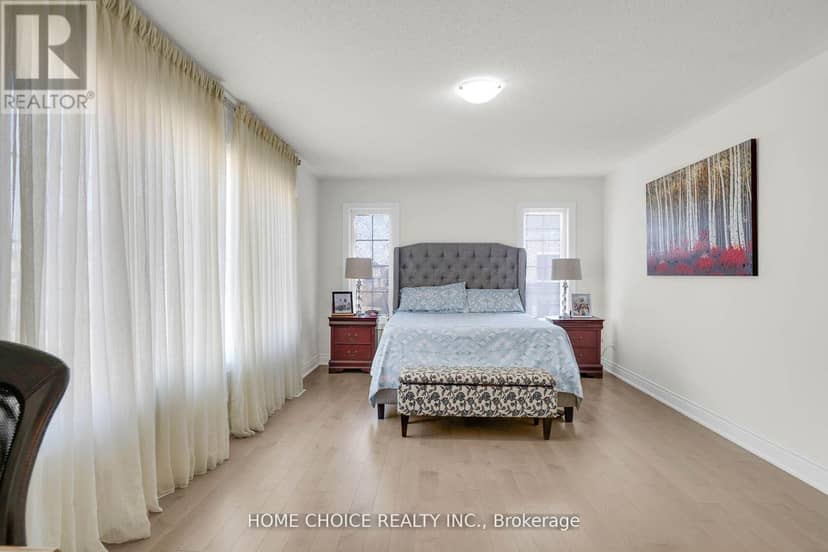 22 Ludlow Drive E — photo 23 of 40