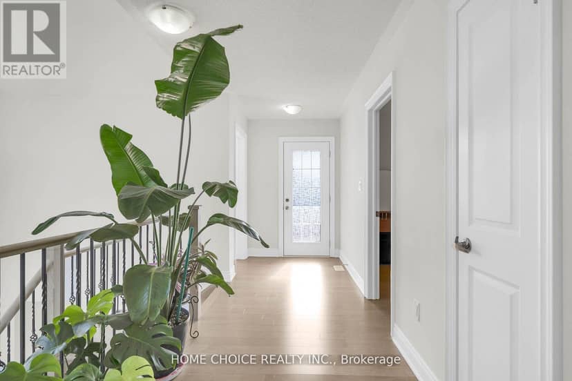 22 Ludlow Drive E — photo 6 of 40