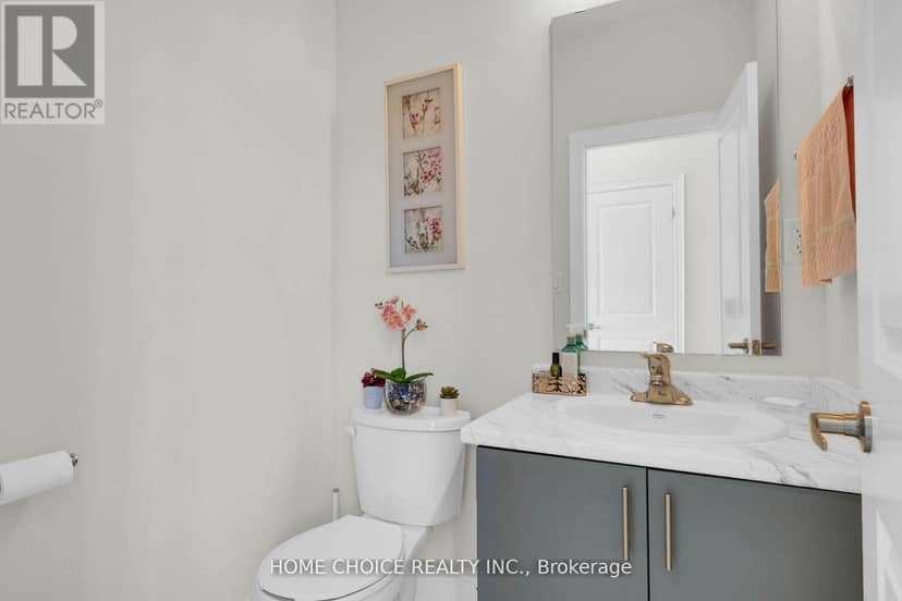 22 Ludlow Drive E — photo 8 of 40