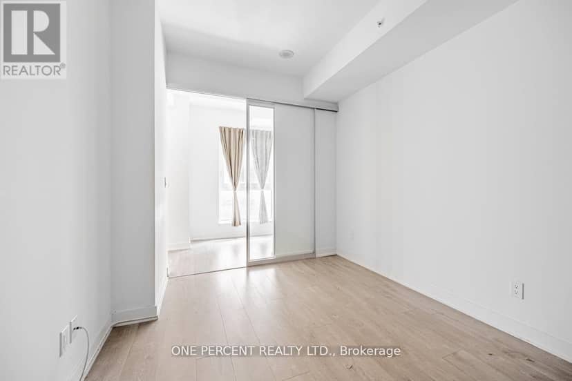 426 - 30 Nelson Street — photo 10 of 26