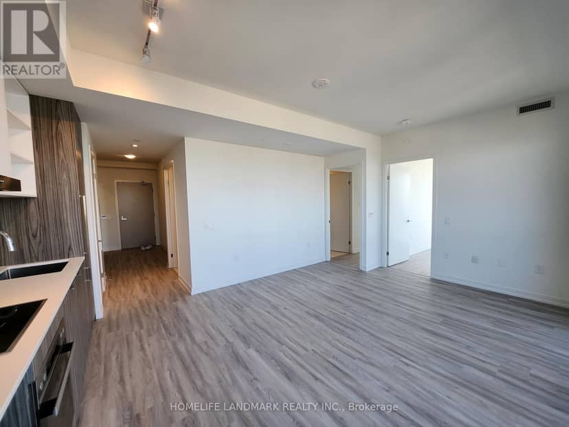 5601 - 55 Cooper Street — photo 17 of 24