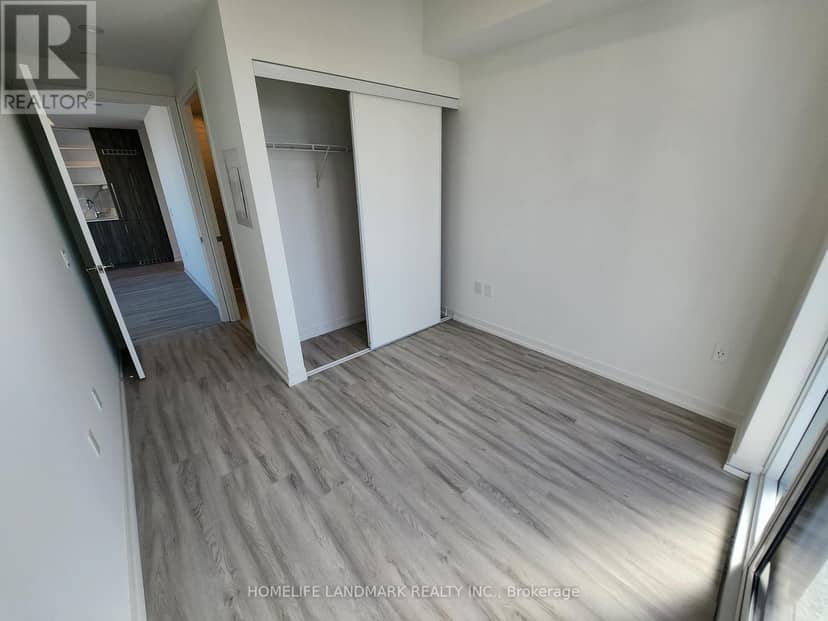 5601 - 55 Cooper Street — photo 21 of 24