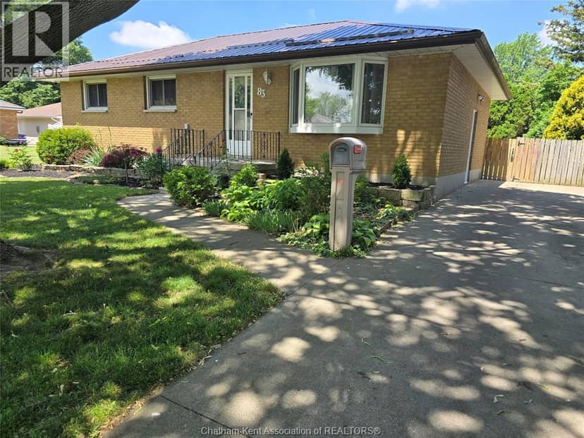 83 Holland Avenue — photo 1 of 40