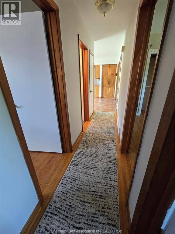 83 Holland Avenue — photo 25 of 40