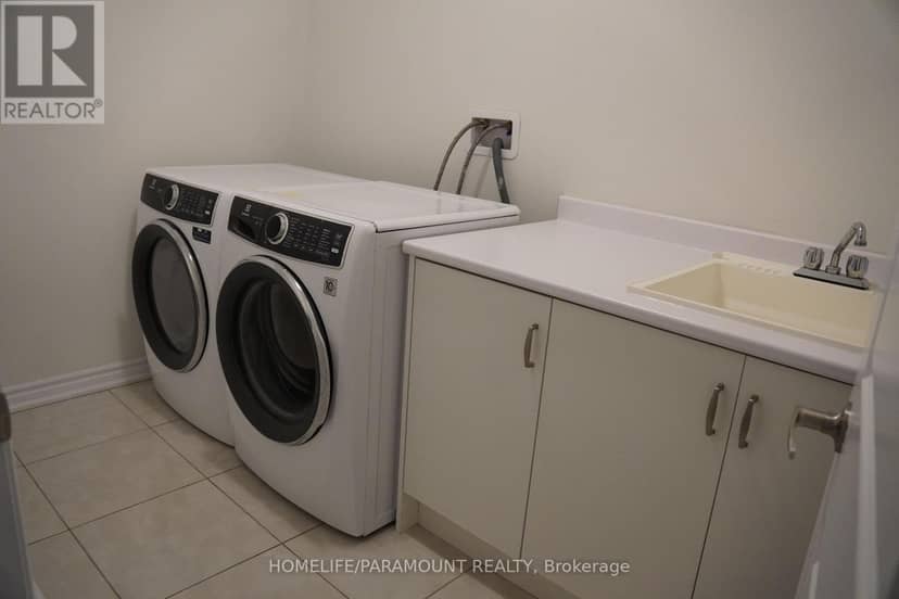 5 Dolomite Drive — photo 38 of 40