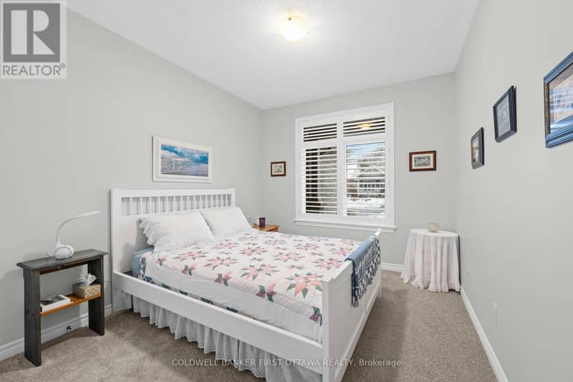 239 Royal Landing Gate — photo 21 of 34