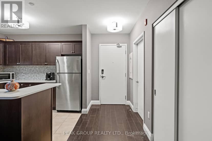 106 - 26 Wellington Street, St. Catharines, photo 2
